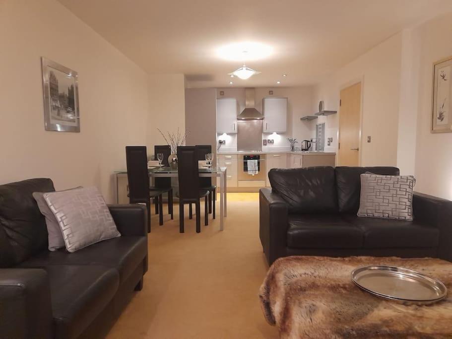 Centrally Situated 1 Bedroom Apartment! Birmingham Exterior foto